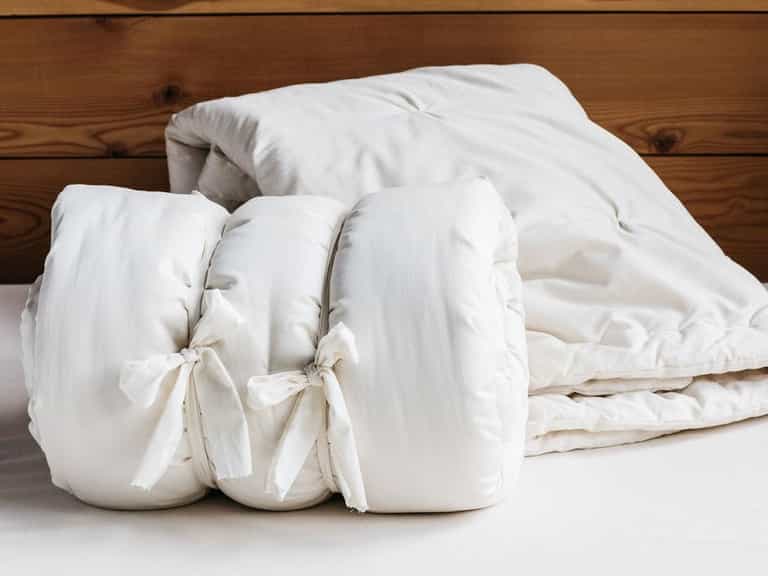 Holy Lamb Organics All-Natural Dual-Weight Comforter
