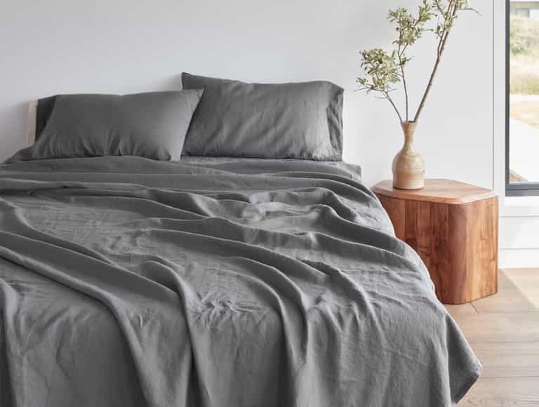 Organic Relaxed Linen Fitted Sheet | Slate