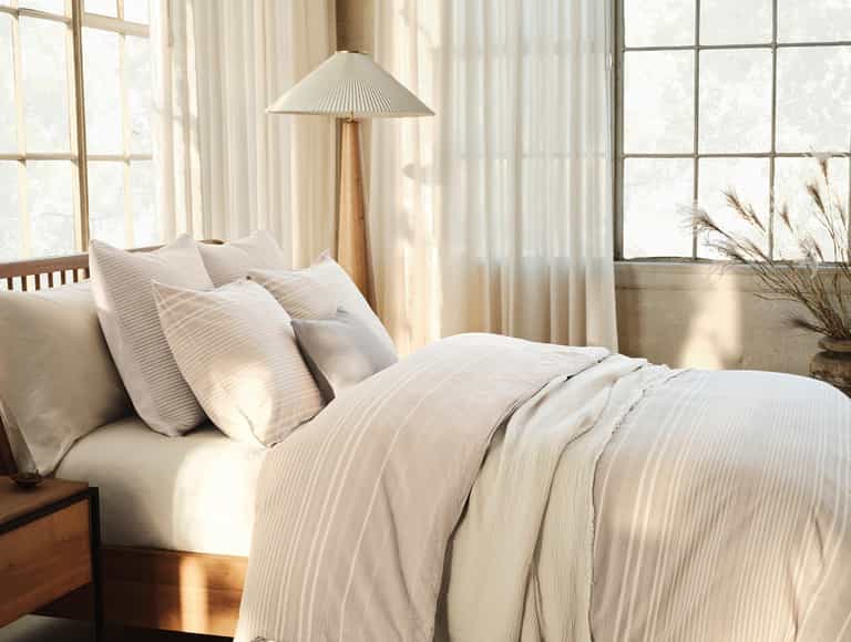Little Sur Stripe Organic Duvet Set - Coyuchi | Doe Chambray