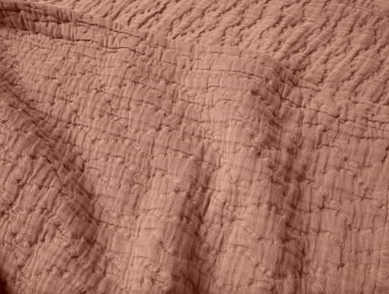 Pescadero Matelasse Organic Blanket - Coyuchi | Praline