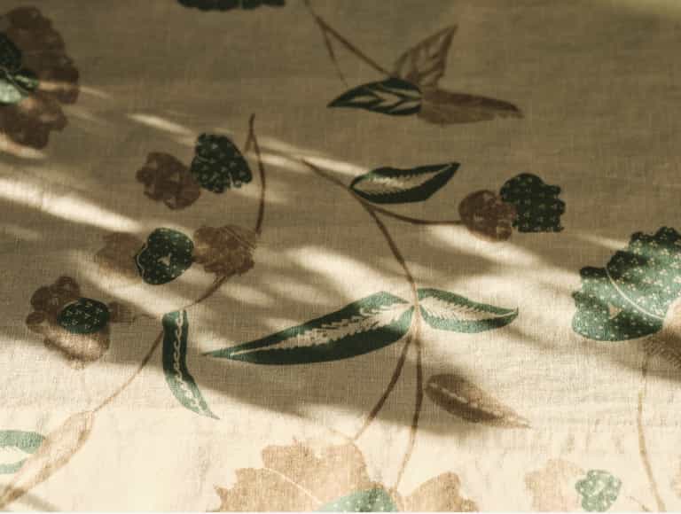 Aurora Print Table Runner