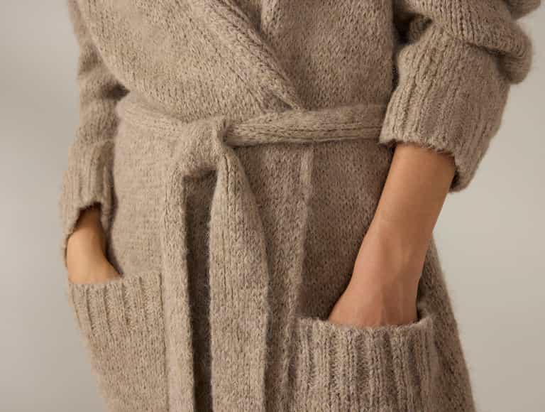 Women's Andes Suri Alpaca Knit Robe