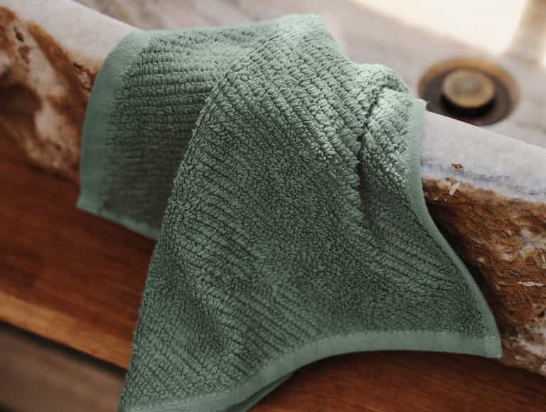 Air Weight&reg; Organic Towels