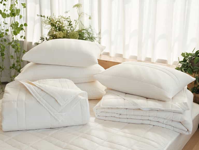 Washable Wool Filled Comforter