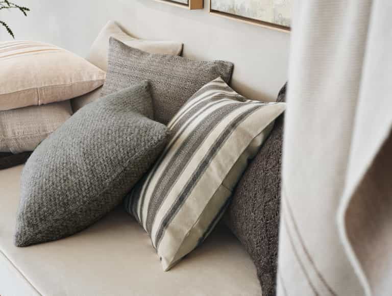 Cordillera Alpaca Cotton Knit Decorative Pillow