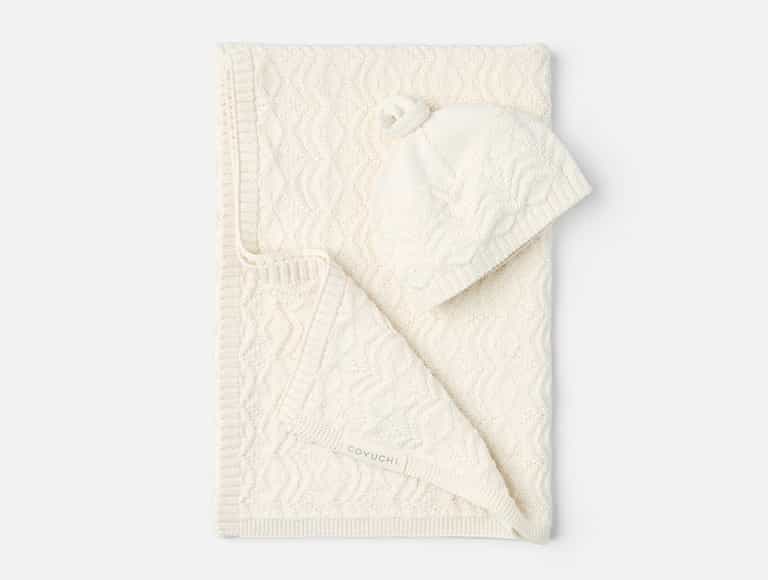Wren Organic Knit Baby Gift Set