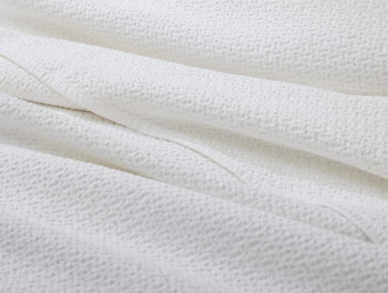 Honeycomb Organic Blanket