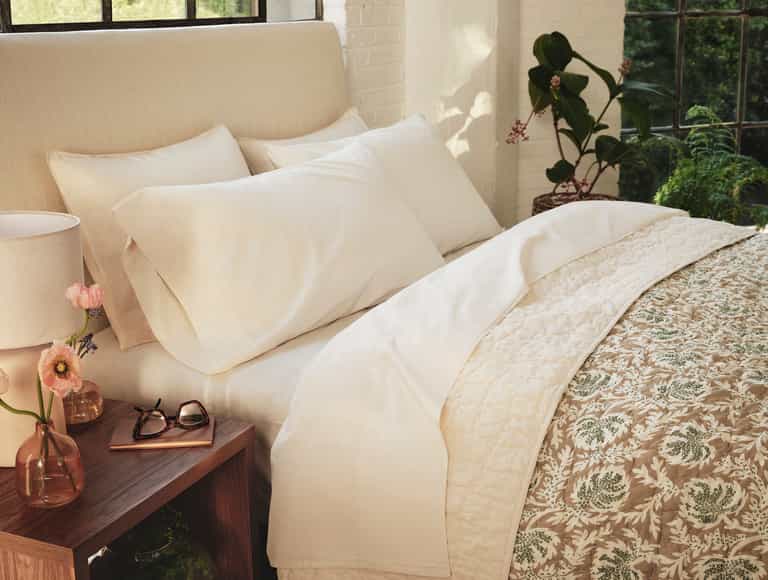 Organic Crinkled Percale&trade; Fitted Sheet