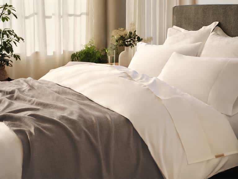 Heirloom Organic Sateen Sheet Set