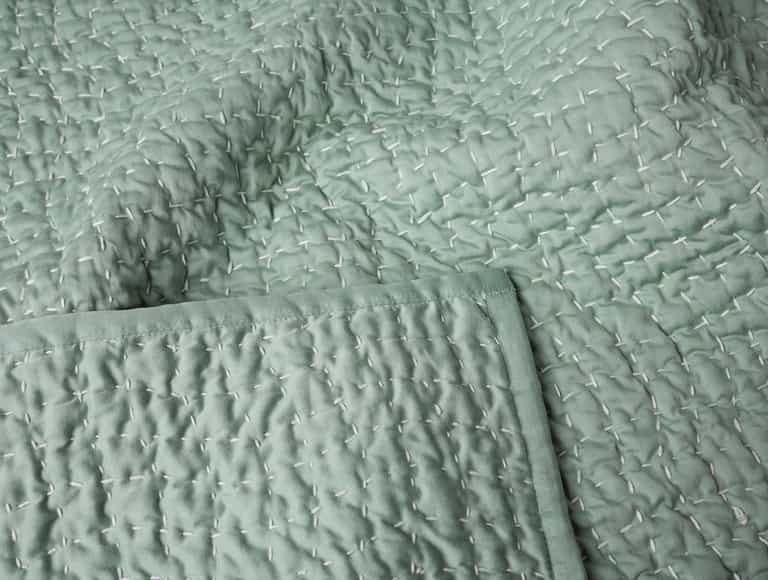 Pebbled Handstitched Organic Toddler Quilt