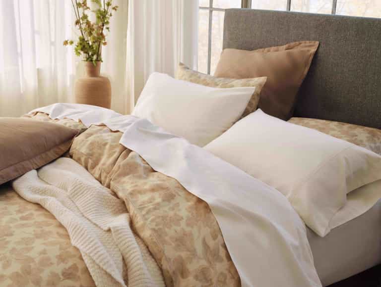 Camellia Organic Print Duvet Cover