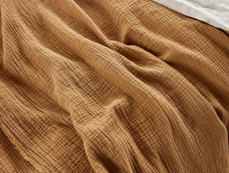 Topanga Organic Matelasse Throw