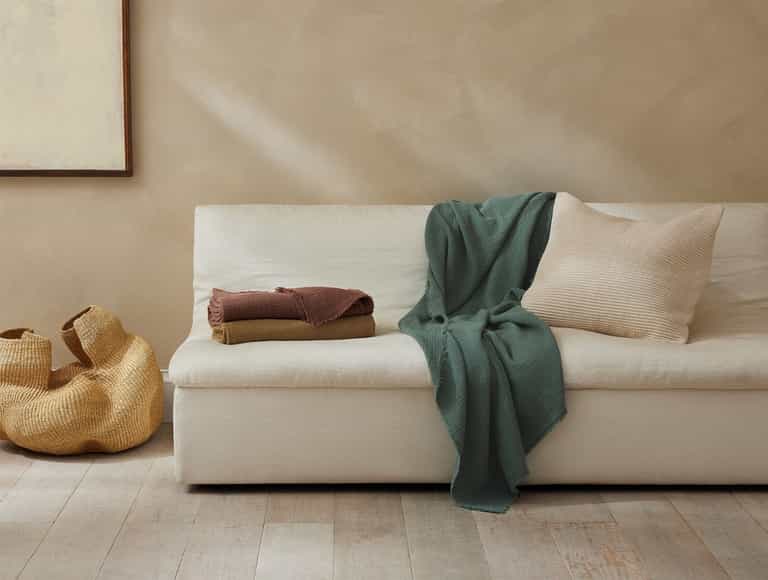 Topanga Organic Matelasse Throw