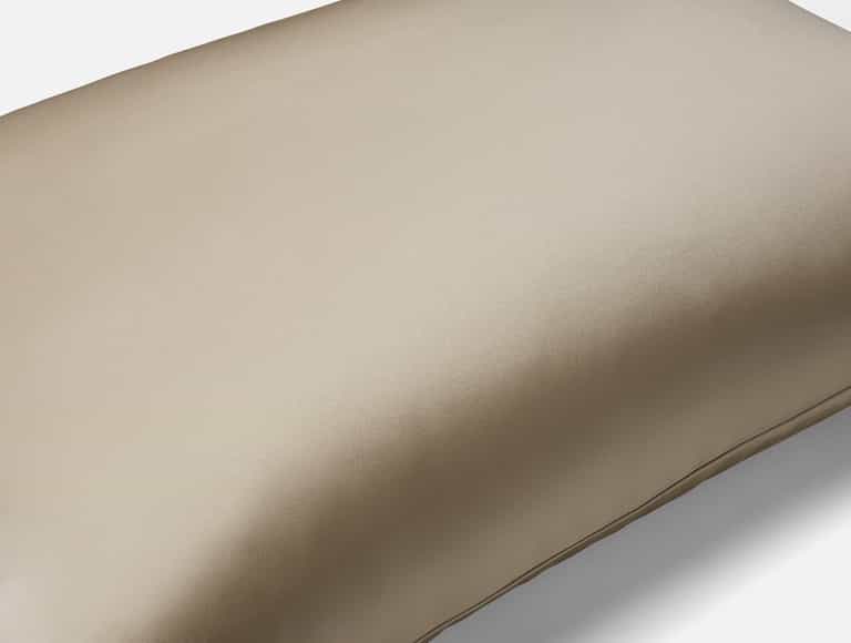 Selene Organic Silk Pillowcase