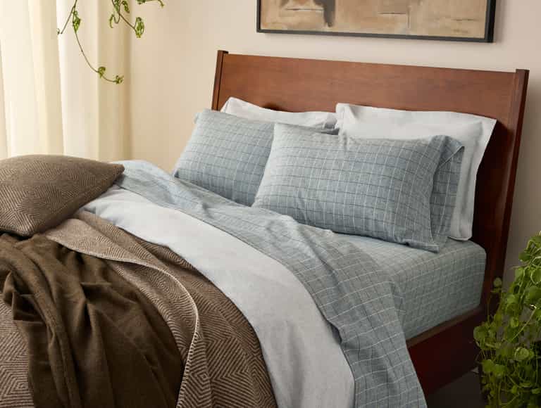 Cloud Brushed&trade; Organic Flannel Sheet Set