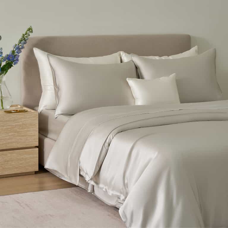 Charmeuse Silk Duvet Cover - Machine Washable