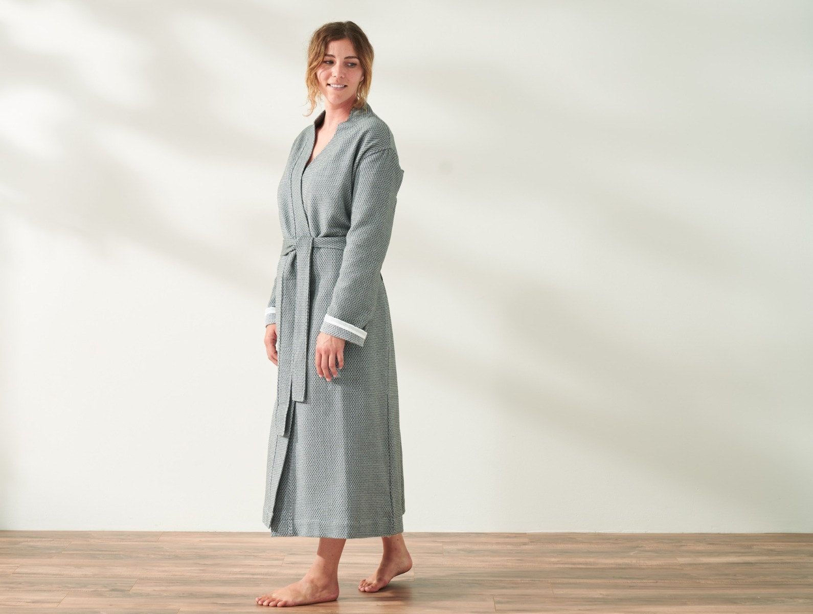 Unisex Mediterranean Organic Modern Robe | Shadow