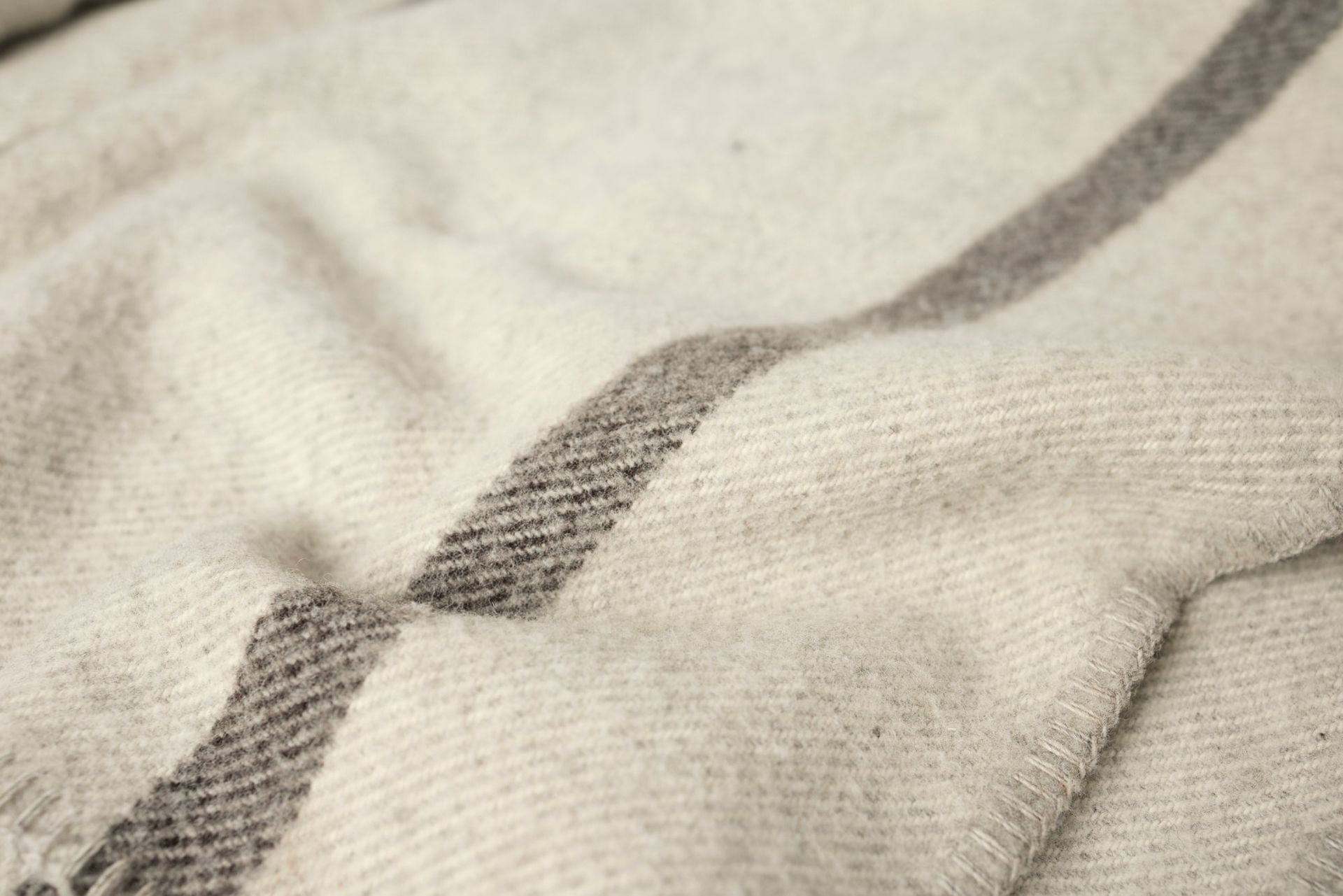 Tahoe Wool Blanket | Soft Gary