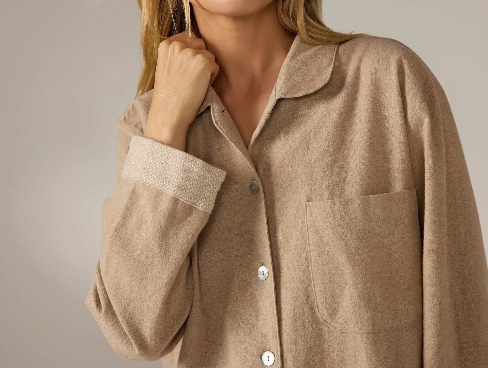 Women's Cloud Brushed Organic Flannel Nightshirt | Camel Heather