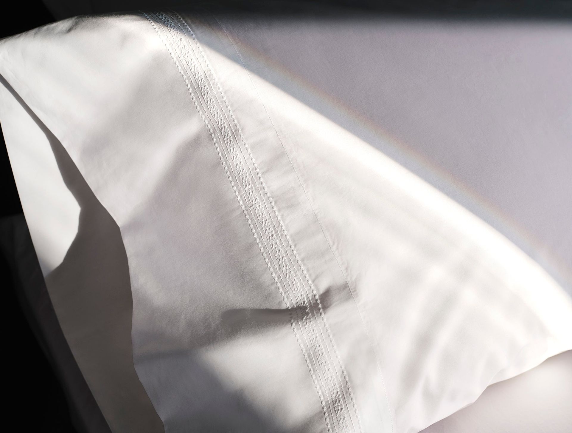 Landscape Embroidered Organic Percale Sheet Set - Coyuchi | Alpine White