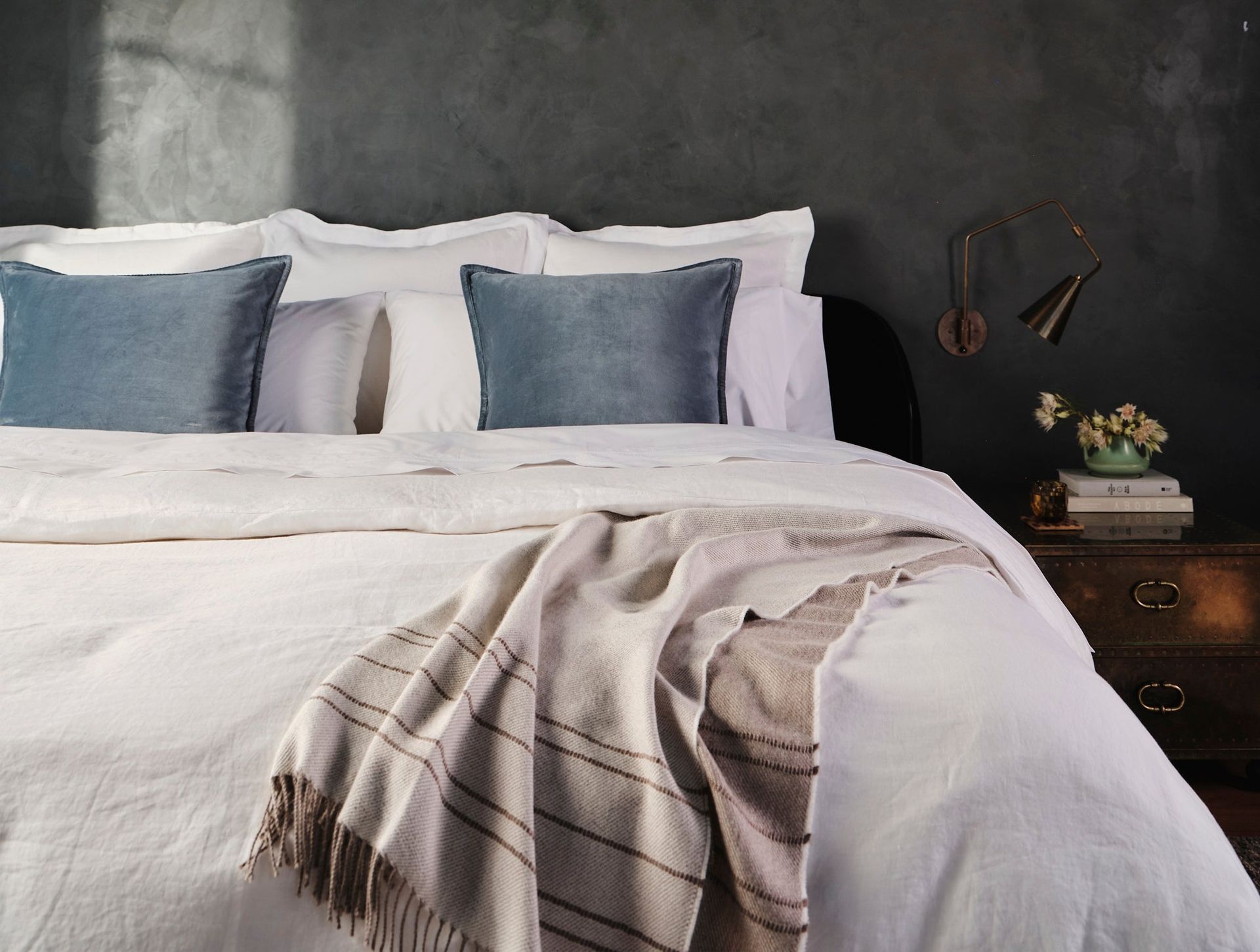 Lima Reversible Alpaca Throw | Ivory/Camel
