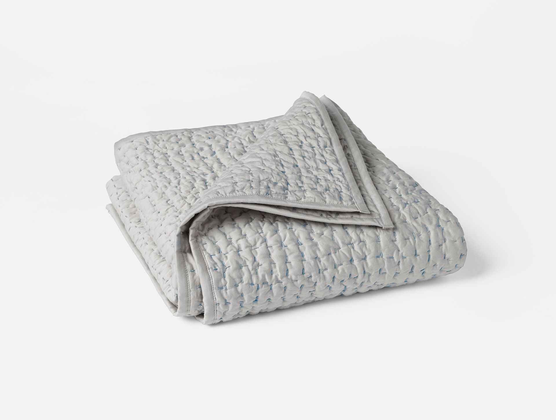 Pebbled Handstitched Organic Toddler Quilt | Pale Gray w/Cools