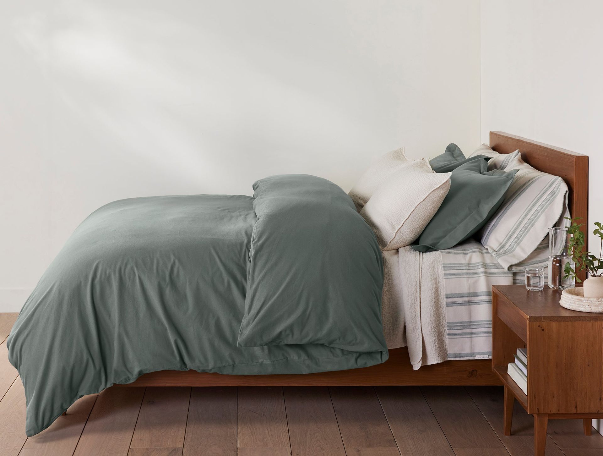 Cloud Brushed™ Organic Flannel Sheet Set | Juniper Herringbone Stripe