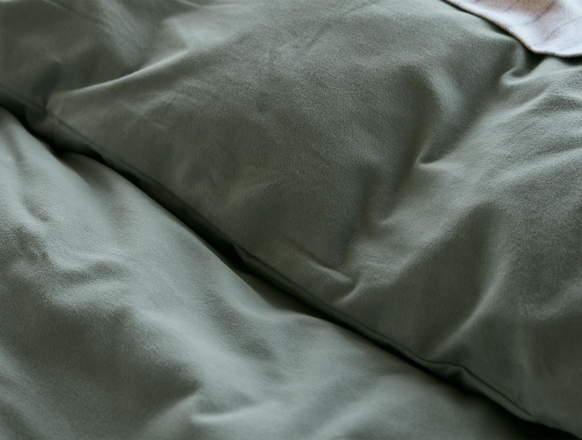 Cloud Brushed™ Organic Flannel Sheet Set | Cypress