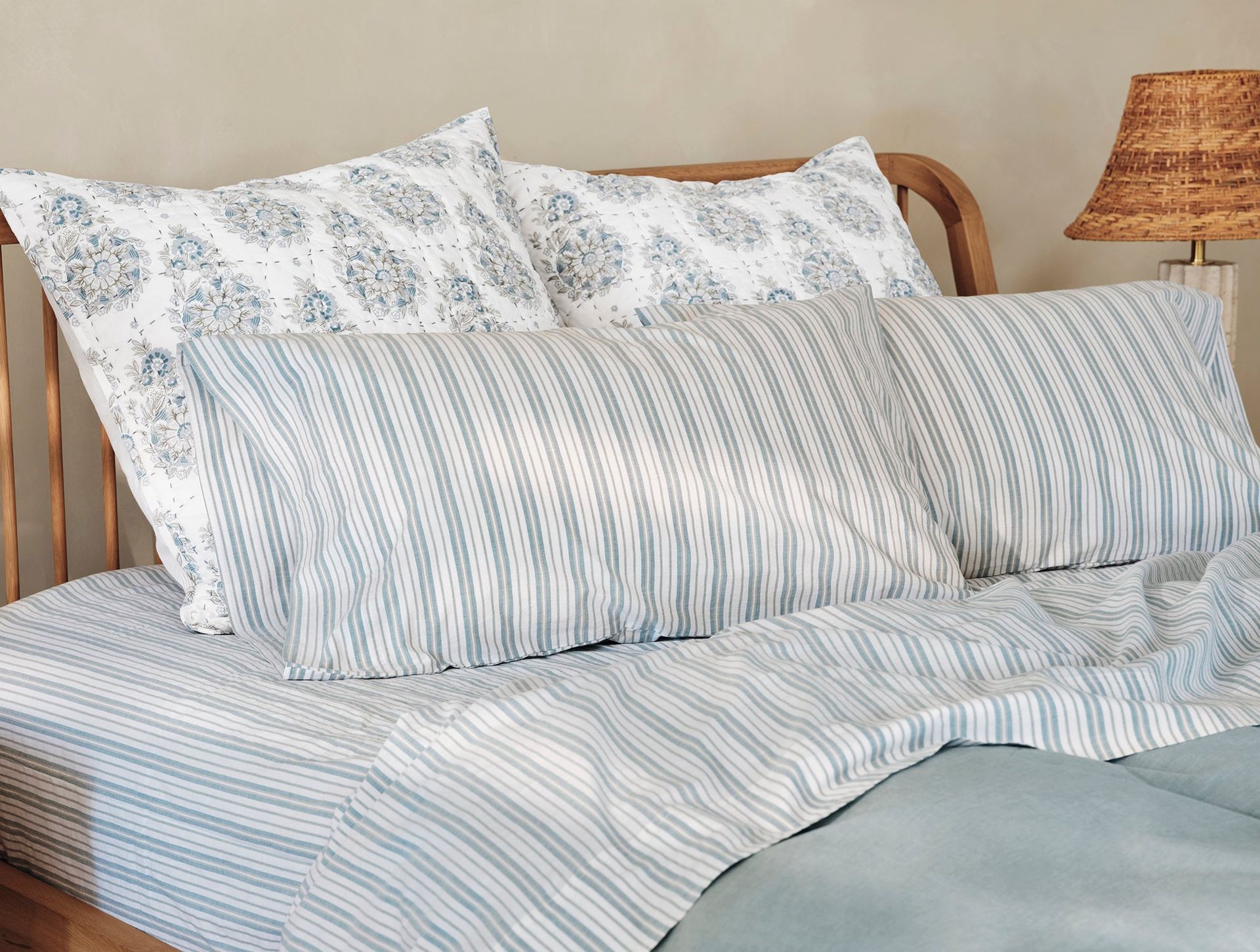 Organic Crinkled Percale™ Sheet Set - Coyuchi | Pacific Blue Stripe