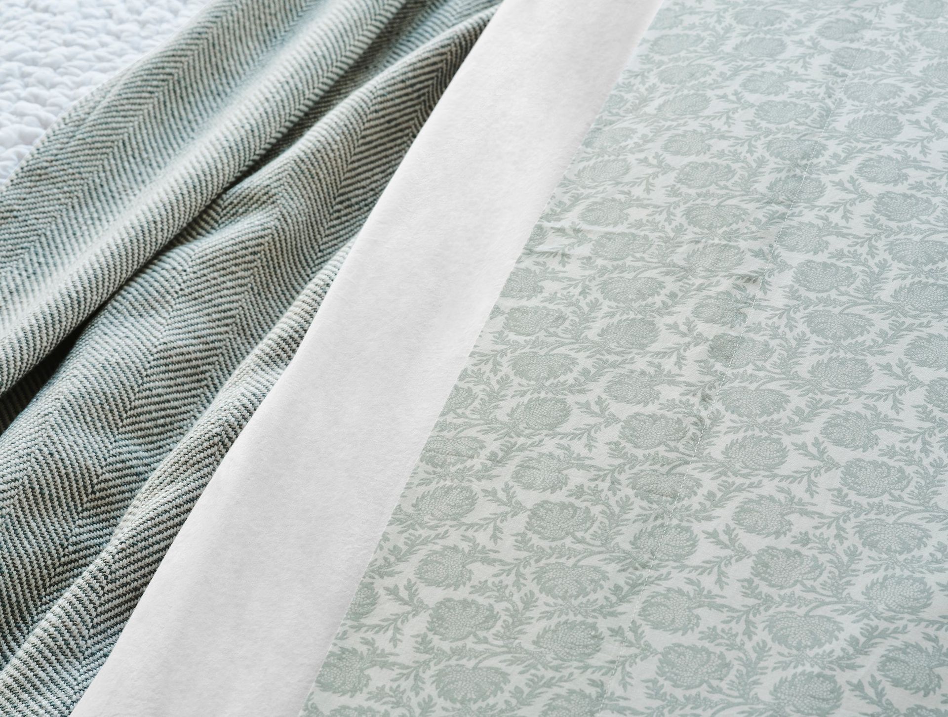 Organic Print Percale Sheet Set - Coyuchi | Dew Robles