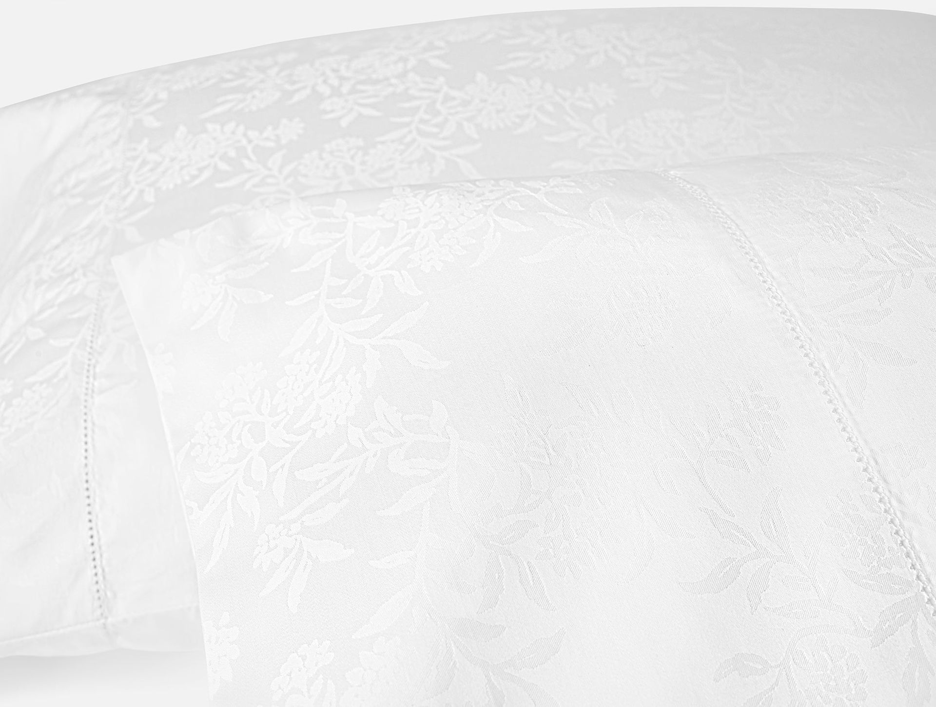 Heirloom Organic Jacquard Sheet Set - Coyuchi | Alpine White