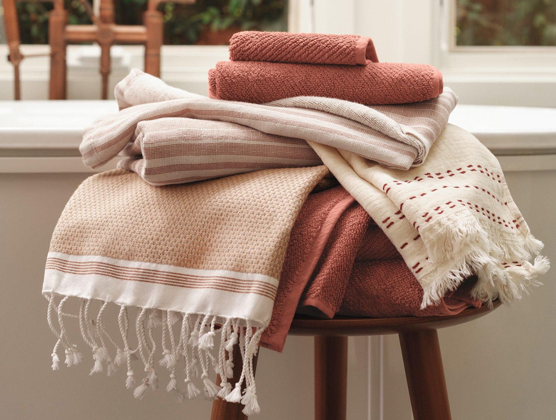 Mediterranean Organic Towels - Set of 6 - Coyuchi | Fawn w/Rust