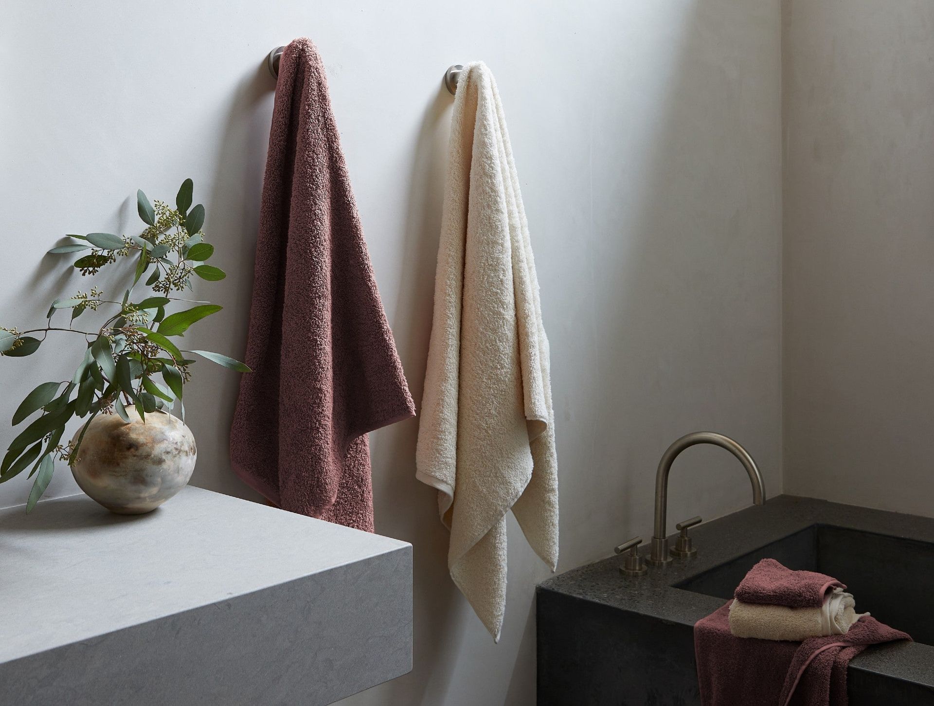 Classic Organic Towels - Set of 6 - Coyuchi | Plum Blossom