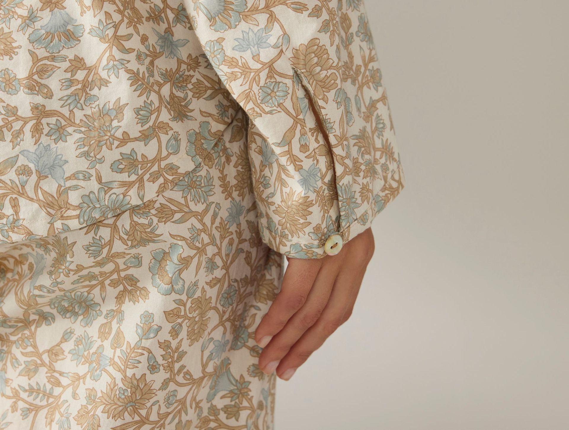 Women's Isla Organic Cotton Long Sleeve Pajama Set | Fawn Garden