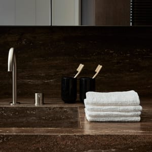 Lipe New Towel Set