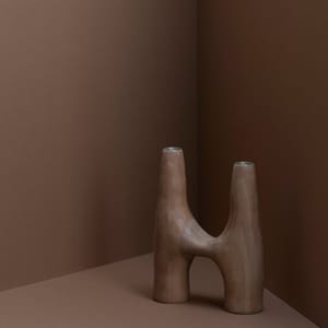 H Candlestick
