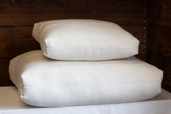 Holy Lamb Organics Natural Pet Beds