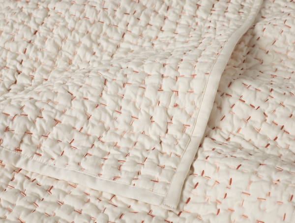 Pebbled Handstitched Organic Toddler Quilt | Undyed w/Warms