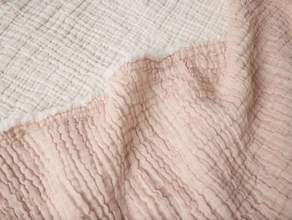 Topanga Organic Matelasse Blanket - Coyuchi | Praline Chambray