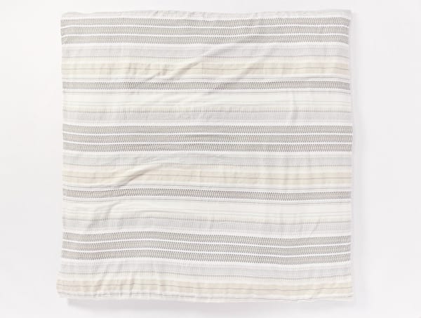 Lost Coast Organic Duvet Cover | Soft White w/Deep Graphite