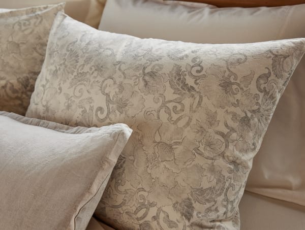 Solana Organic Print Standard Sham | Undyed w/Grays Botanical