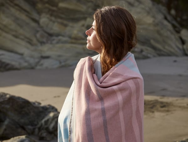 Tomales Organic Beach Towel | Rosehip/Deep Ocean Ombre