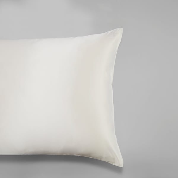 La Seta Silk Pillowcase with Embroidery - Image 7