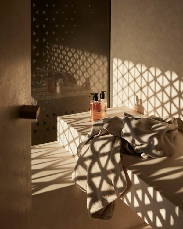 Kur Bath Towel - Image 3