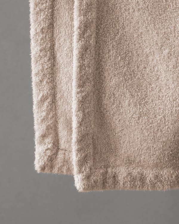 Linge Bath Towel - Image 10