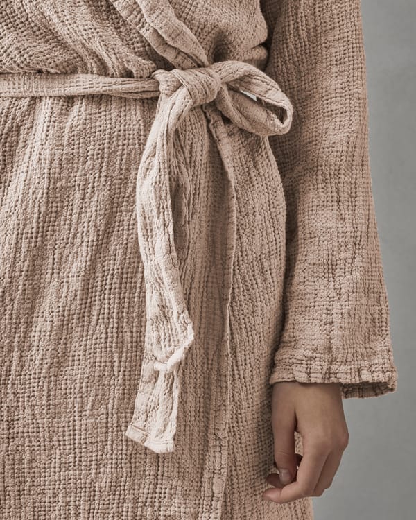 Lipe New Robe - Image 13