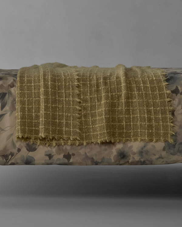 Mesh Throw - Image 3