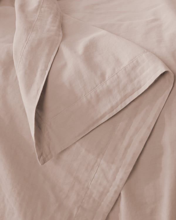 Miro Plain Bed Sheet - Image 6