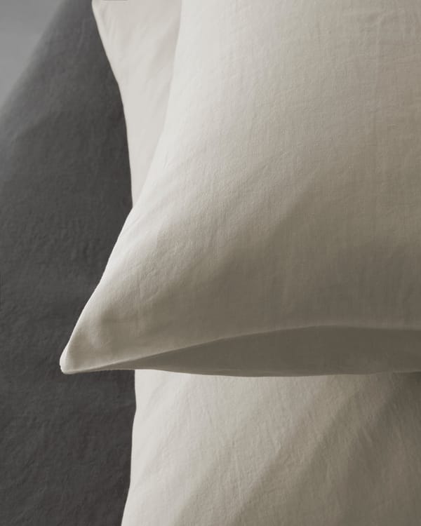 Miro Plain Pillow Cases Set - Image 4