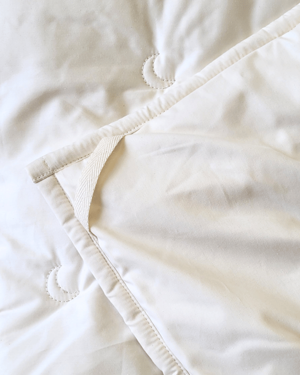 Alpaca and Wool Comforter - Image 2